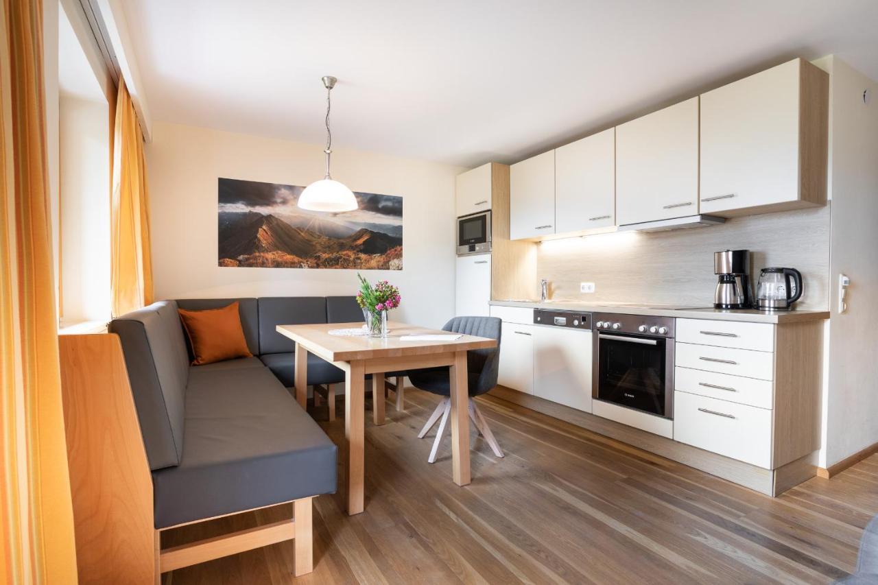 Appartements Hochlega Neukirchen am Großvenediger Exteriör bild